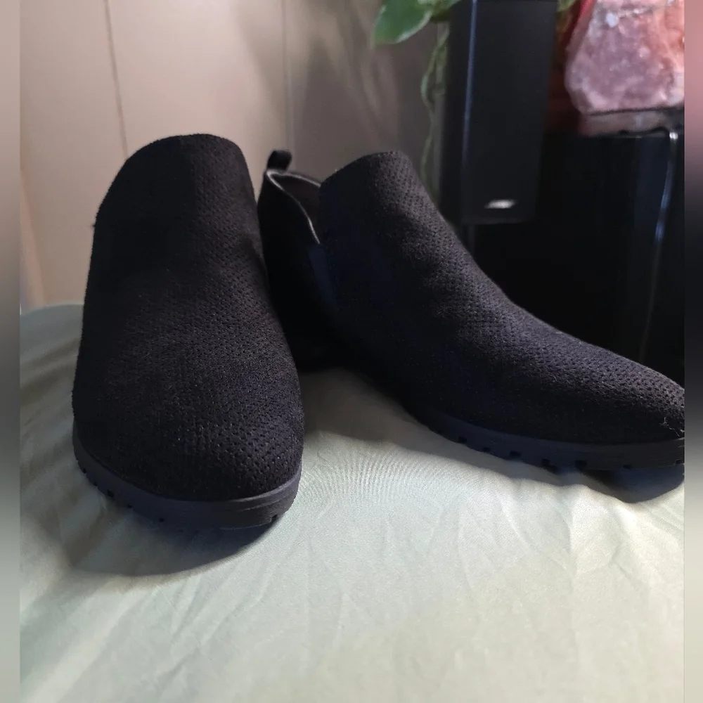 🌟 Dr SCHOLLS Women's Black Slip-On Shoes Size 8